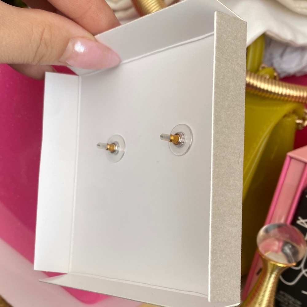 BaubleBar x Disney Mickey St. Patty’s Earrings NIB! 🍀 - Picture 4 of 5